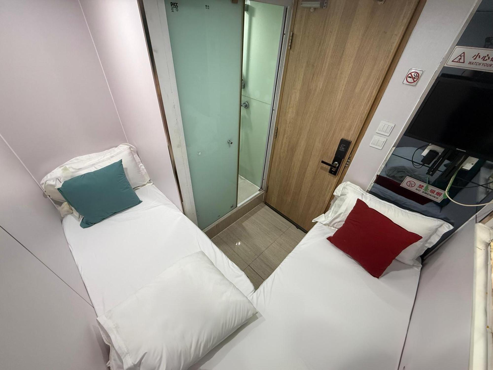 Apple Hostel Hongkong Exteriör bild